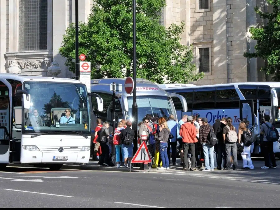 Kaip autobusu nuvykti į Šv. Pauliaus katedrą