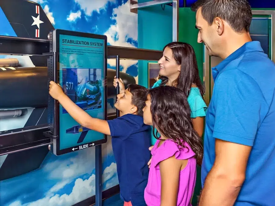 ¿Qué entrada para el Museo Intrepid es la mejor para ti?