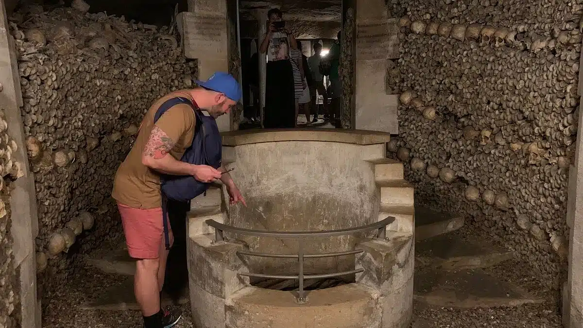 Best Time To Visit Catacombs Paris