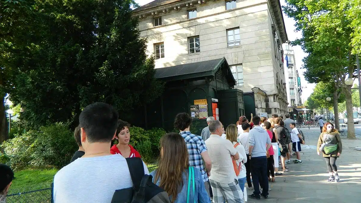 Paris Catacombs Skip the Line Ticket