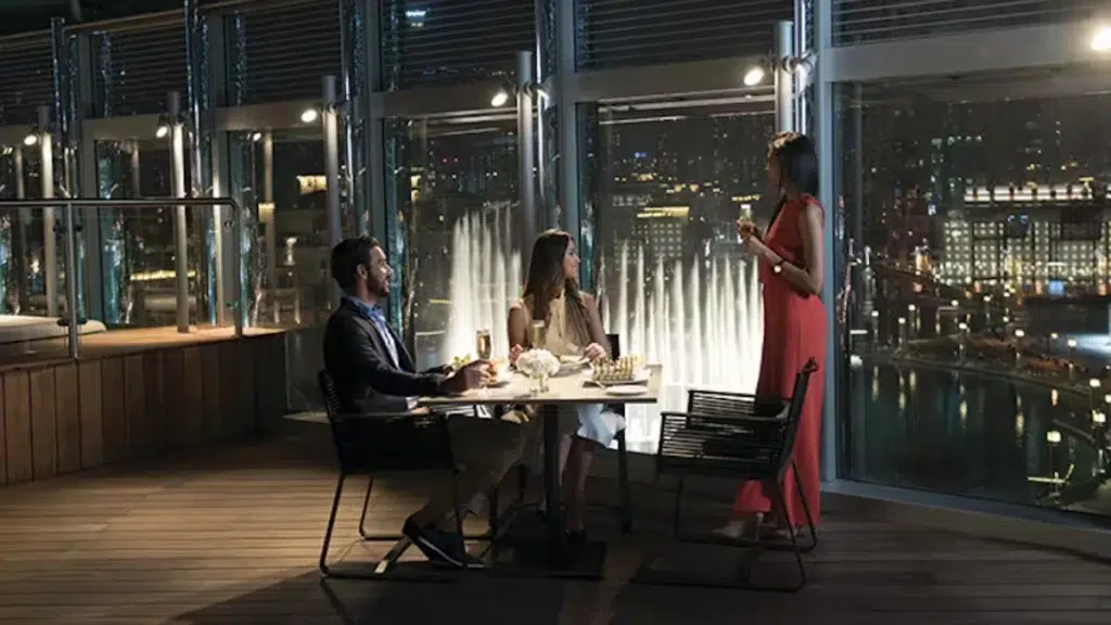 Ticket für Burj Khalifa 124 und Abendessen im Burj Club